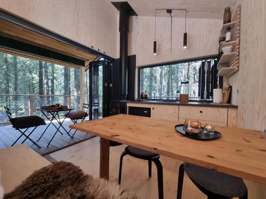 Treetop Ekne - Hytte I Skogen Med Hengebru Hotel Levanger Exterior foto